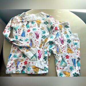 Hanna A Disney Princess PJs size 7 GUC